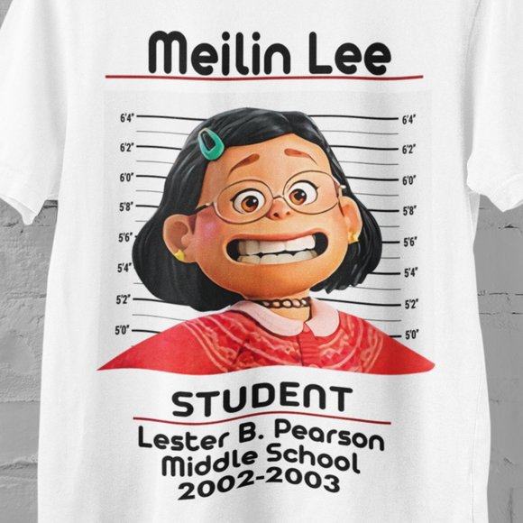 Turning Red Meilin Lee Student lester B. Pearson middle school 2002-2003 shirt - Picture 2 of 3